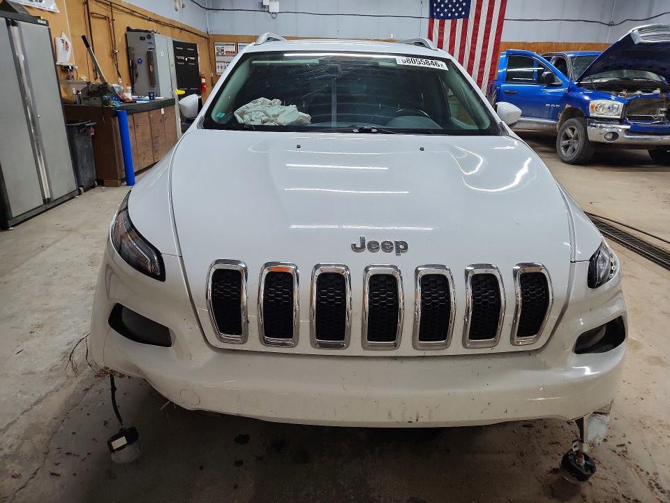 Продаж на аукціоні авто 2014 Jeep Cherokee, vin: 1C4PJMCS3EW107743, номер лоту: 68055846