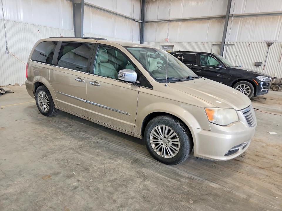 68021106 :رقم المزاد ، 2C4RC1CG1DR694724 vin ، 2013 Chrysler Town & Country مزاد بيع