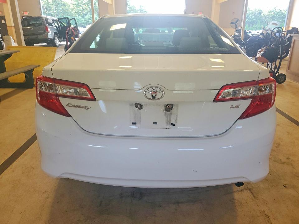 Aukcja sprzedaży 2014 Toyota Camry, vin: 4T4BF1FK4ER365515, numer aukcji: 68570206