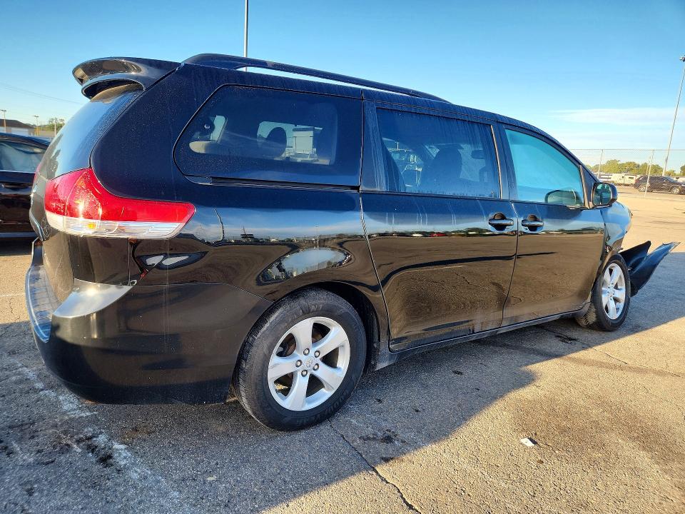 Aukcja sprzedaży 2011 Toyota Sienna, vin: 5TDKK3DC6BS160750, numer aukcji: 68651906