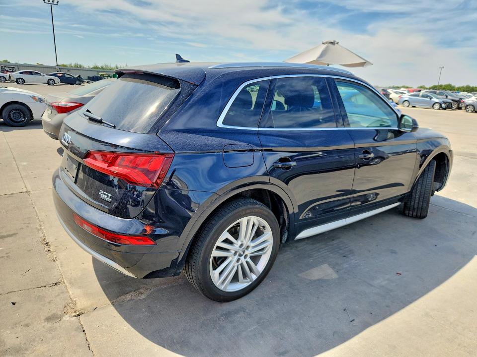 Продаж на аукціоні авто 2018 Audi Q5, vin: WA1BNAFYXJ2212417, номер лоту: 69892426