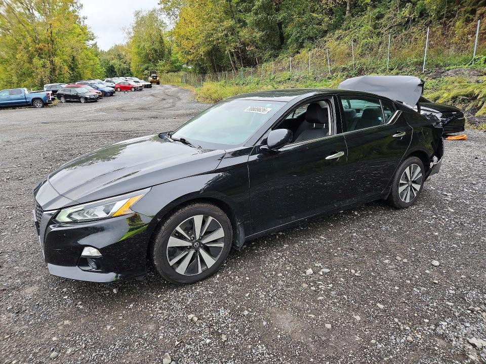 Продажа на аукционе авто 2020 Nissan Altima, vin: 1N4BL4DW3LC143328, номер лота: 70809626