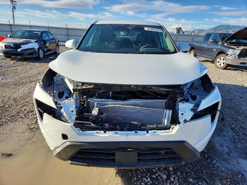 65895216 :رقم المزاد ، 5N1BT3BB0TC781973 vin ، 2026 Nissan Rogue مزاد بيع