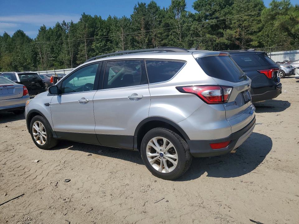 2018 Ford Escape მანქანა იყიდება აუქციონზე, vin: 1FMCU9GD4JUB76151, აუქციონის ნომერი: 69242436