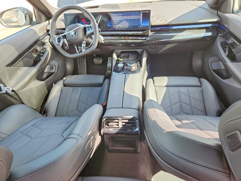 67496336 :رقم المزاد ، WBA53FJ0XTCX57194 vin ، 2026 Bmw 530 مزاد بيع