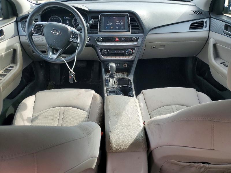 70179766 :رقم المزاد ، 5NPE34AF7JH684542 vin ، 2018 Hyundai Sonata مزاد بيع