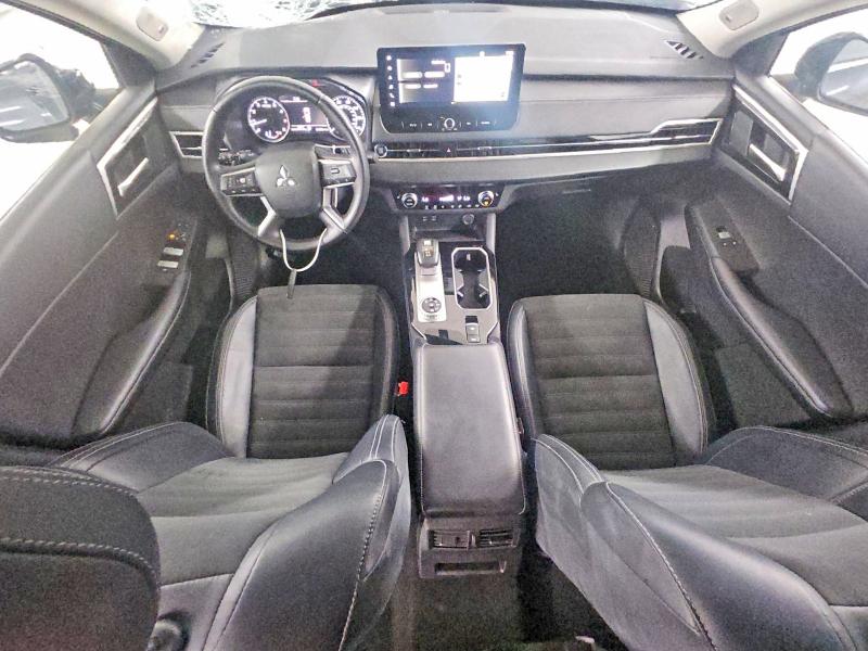 Продаж на аукціоні авто 2025 Mitsubishi Outlander, vin: JA4J4VA84SZ012476, номер лоту: 69378196
