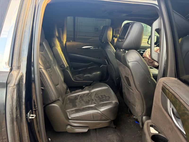 2017 Cadillac Escalade მანქანა იყიდება აუქციონზე, vin: 1GYS3KKJ0HR317733, აუქციონის ნომერი: 69404876