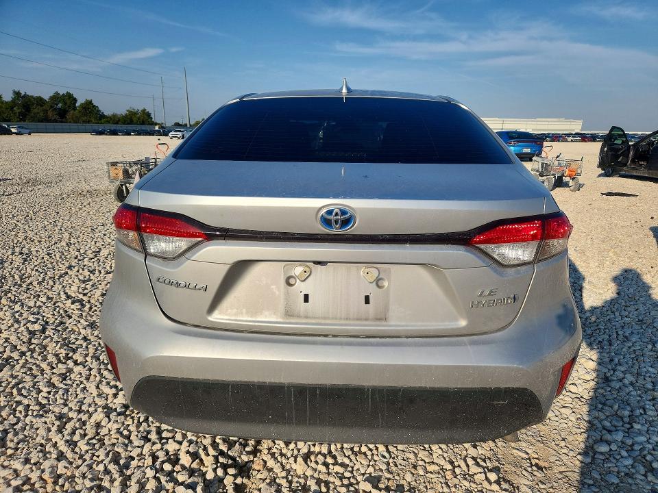 Продаж на аукціоні авто 2024 Toyota Corolla Hybrid, vin: JTDBCMFE4R3057498, номер лоту: 70215816