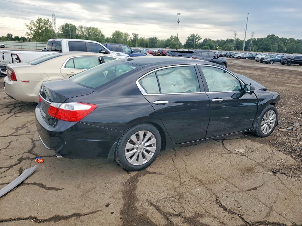 Продаж на аукціоні авто 2014 Honda Accord, vin: 1HGCR2F87EA056225, номер лоту: 67786416