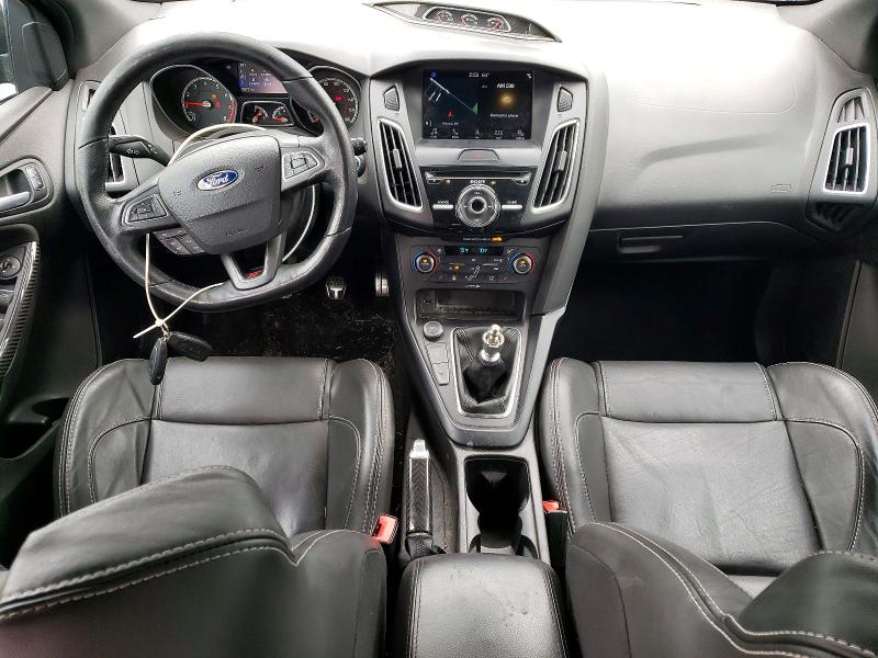 2016 Ford Focus მანქანა იყიდება აუქციონზე, vin: 1FADP3L92GL343108, აუქციონის ნომერი: 70104066