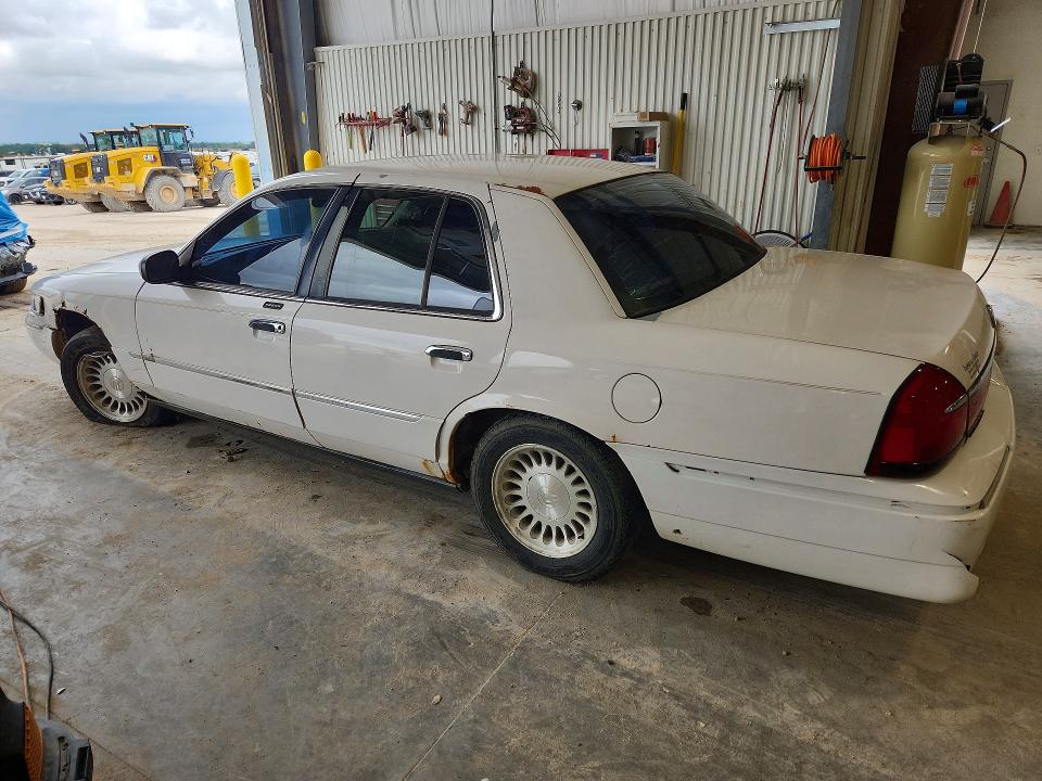 69296936 :رقم المزاد ، 2MEFM75WXYX713228 vin ، 2000 Mercury Grand Marquis مزاد بيع
