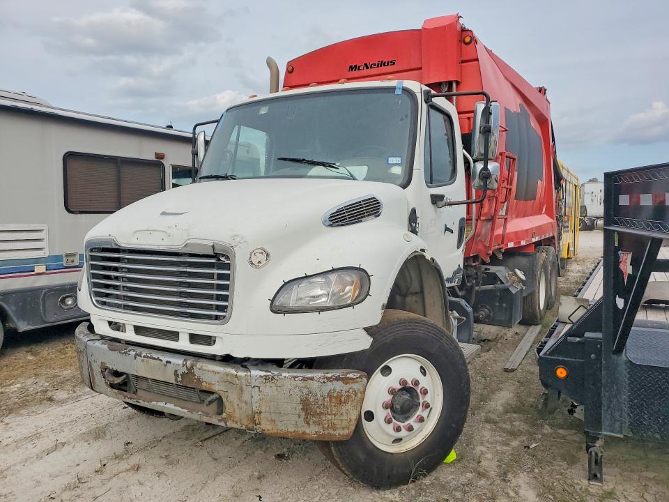 2011 Freightliner M2 მანქანა იყიდება აუქციონზე, vin: 1FVHCYBS2BHAZ7155, აუქციონის ნომერი: 65043166