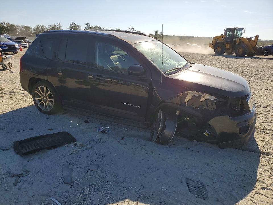 67501436 :رقم المزاد ، 1C4NJDEB0GD684118 vin ، 2016 Jeep Compass مزاد بيع