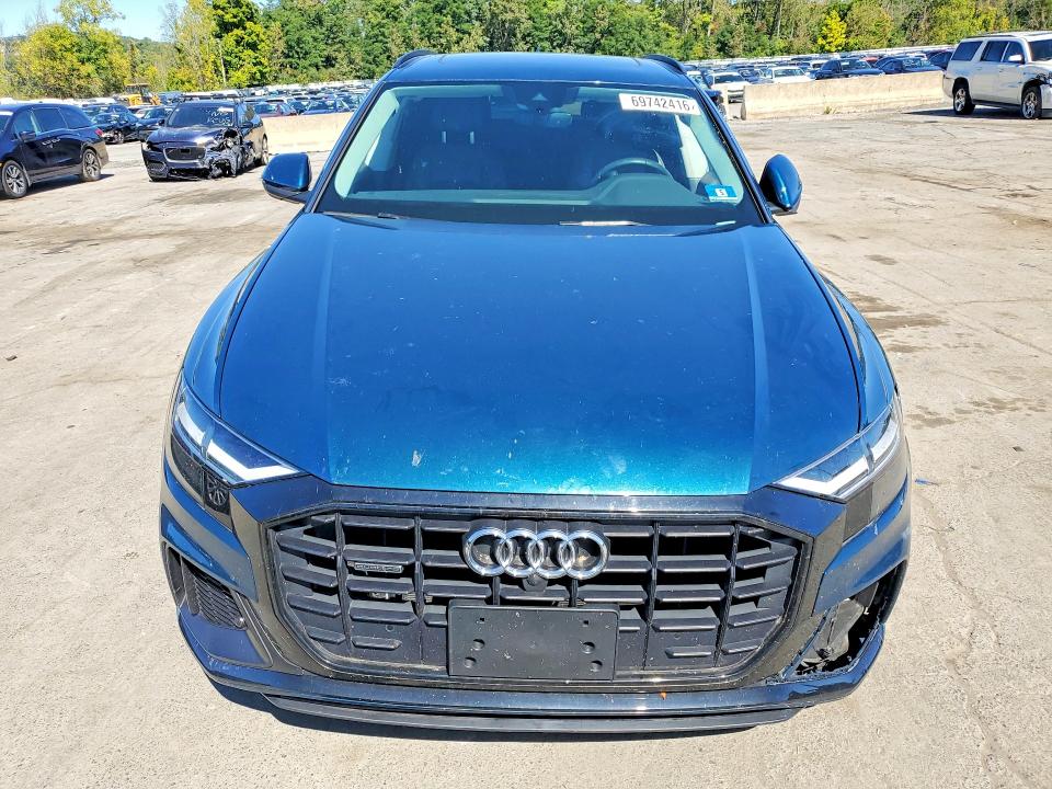 Продажа на аукционе авто 2020 Audi Q8, vin: WA1EVAF16LD004686, номер лота: 69742416