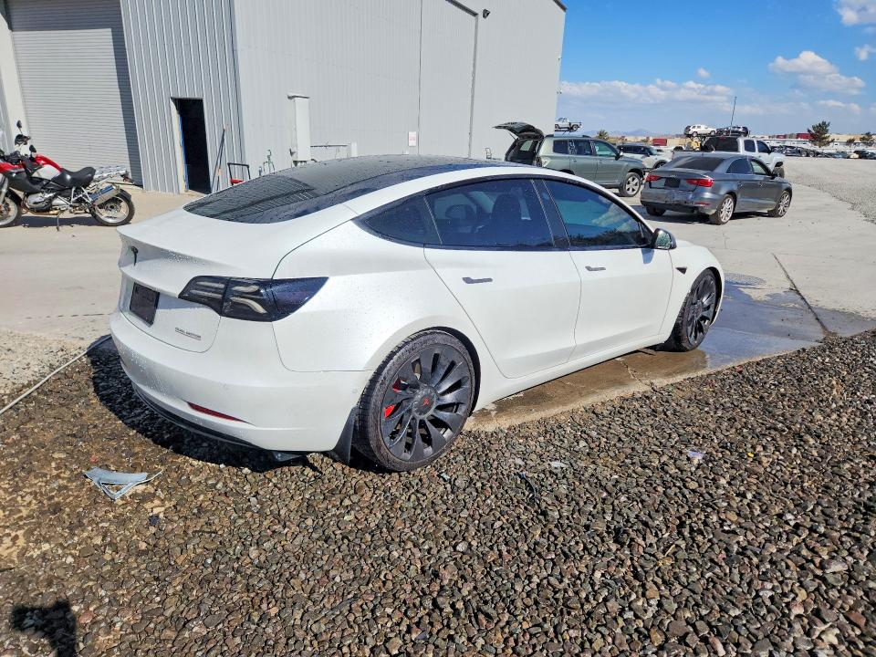 Продажа на аукционе авто 2022 Tesla Model 3, vin: 5YJ3E1EC6NF295380, номер лота: 68879366