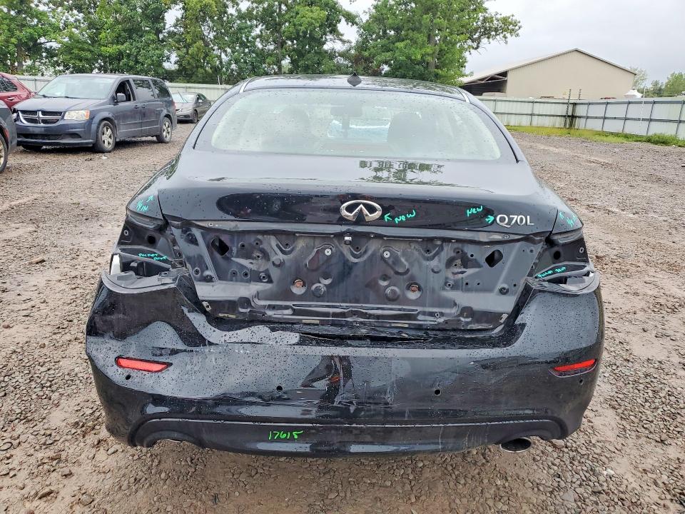 67249776 :رقم المزاد ، JN1BY1PR9JM370355 vin ، 2018 Infiniti Q70l مزاد بيع