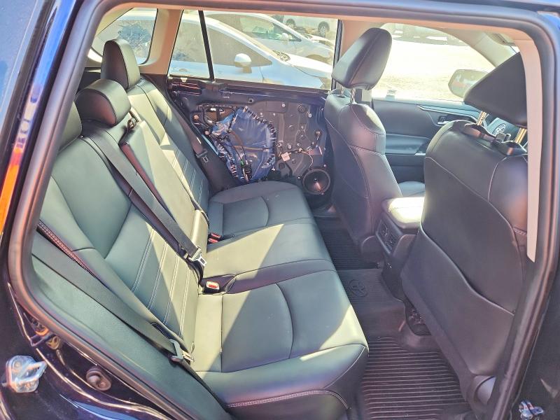 Продажа на аукционе авто 2022 Toyota Rav4, vin: 2T3C1RFV8NW235816, номер лота: 70478496