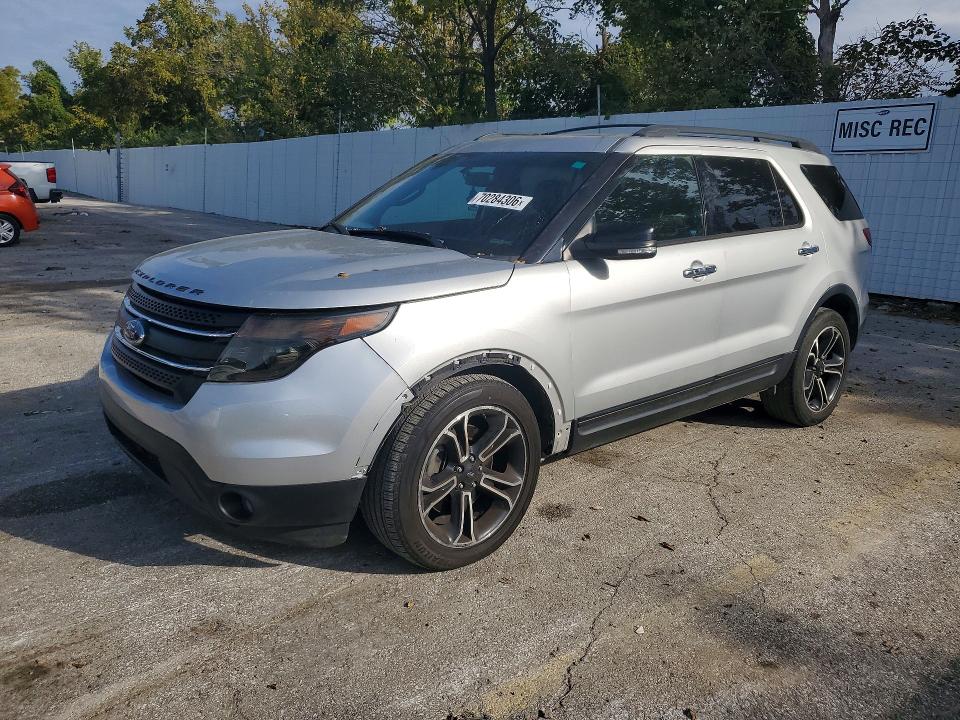 70284306 :رقم المزاد ، 1FM5K8GTXEGC32842 vin ، 2014 Ford Explorer مزاد بيع