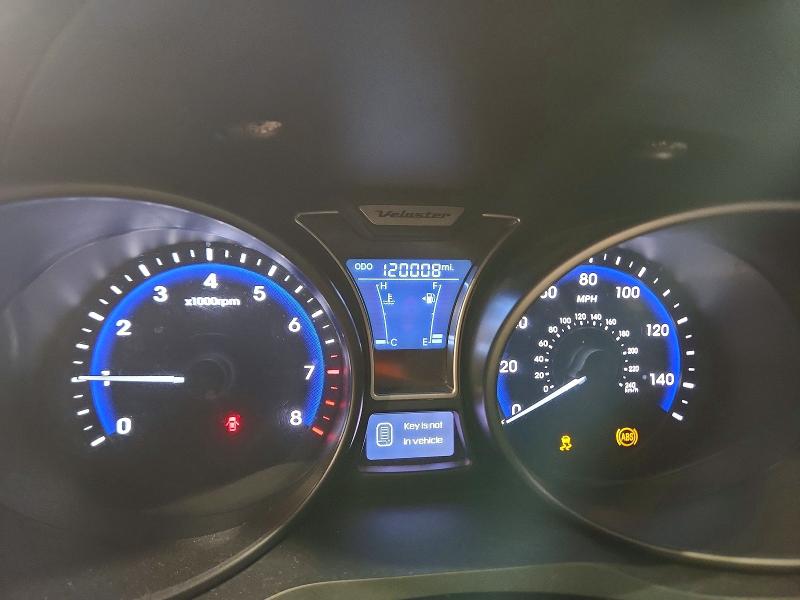 69983566 :رقم المزاد ، KMHTC6AE6DU132689 vin ، 2013 Hyundai Veloster مزاد بيع