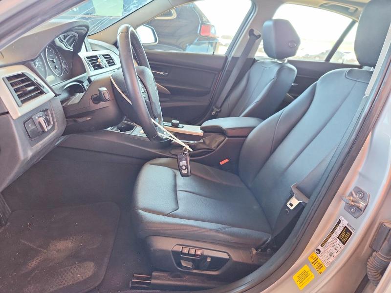 66530716 :رقم المزاد ، WBA3B1C51FK141528 vin ، 2015 Bmw 320 مزاد بيع