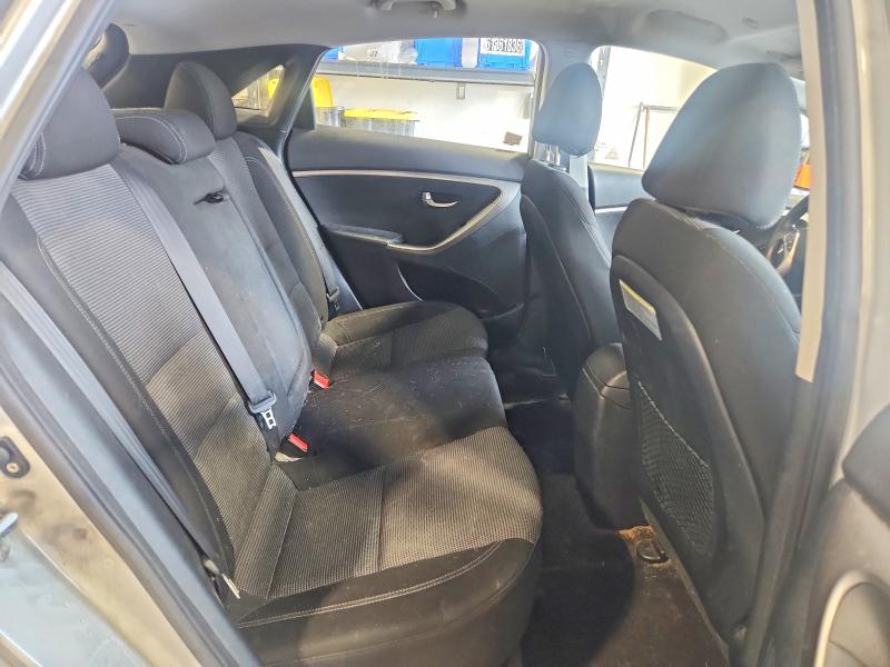 2016 Hyundai Elantra Gt მანქანა იყიდება აუქციონზე, vin: KMHD25LH8GU333703, აუქციონის ნომერი: 69687326