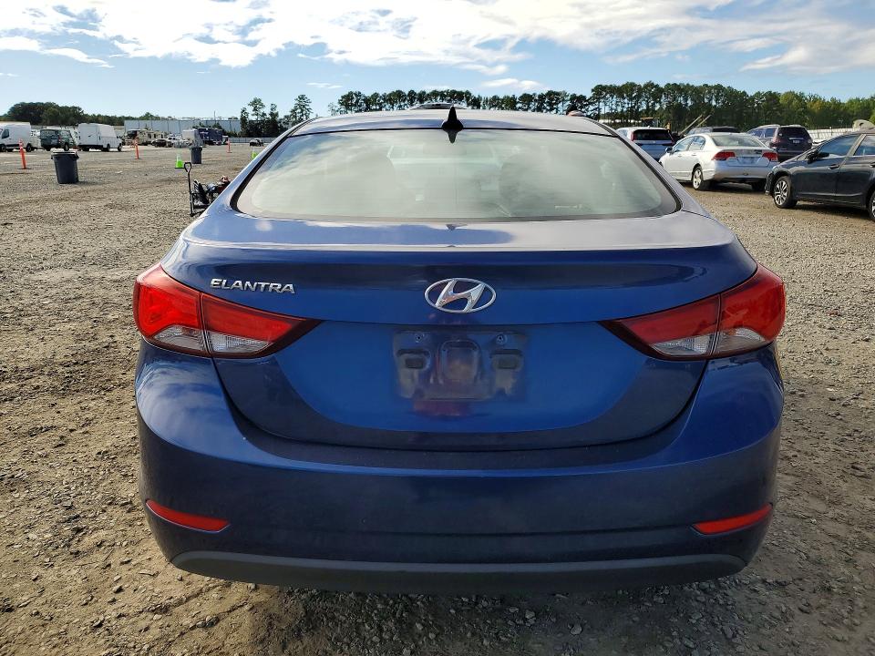 70540846 :رقم المزاد ، 5NPDH4AE5FH614744 vin ، 2015 Hyundai Elantra مزاد بيع