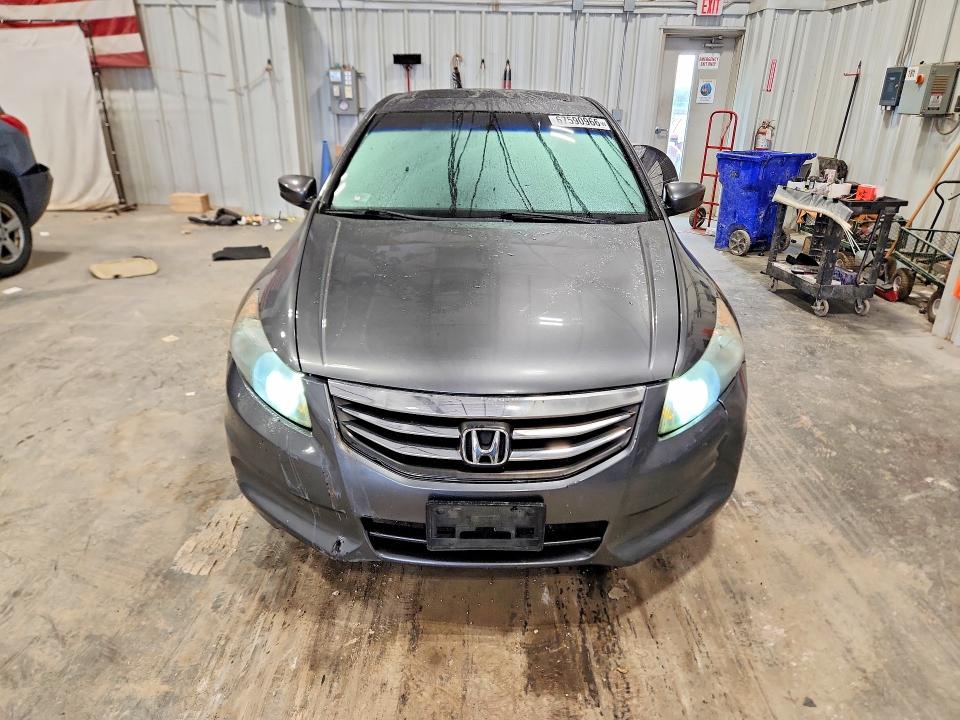 2011 Honda Accord მანქანა იყიდება აუქციონზე, vin: 1HGCP2F82BA072463, აუქციონის ნომერი: 67590966