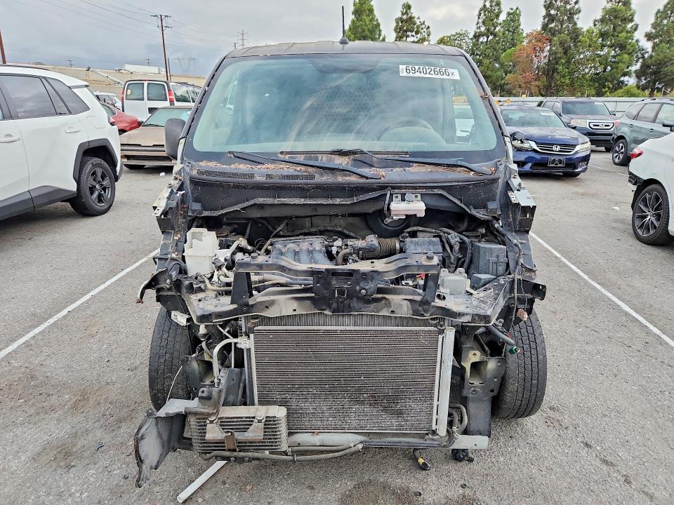 69402666 :رقم المزاد ، 3N6CM0KN5FK729782 vin ، 2015 Nissan Nv200 مزاد بيع