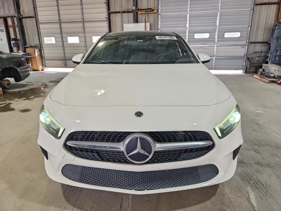 Продажа на аукционе авто 2021 Mercedes-benz A, vin: W1K3G4EB1MJ310951, номер лота: 68701306