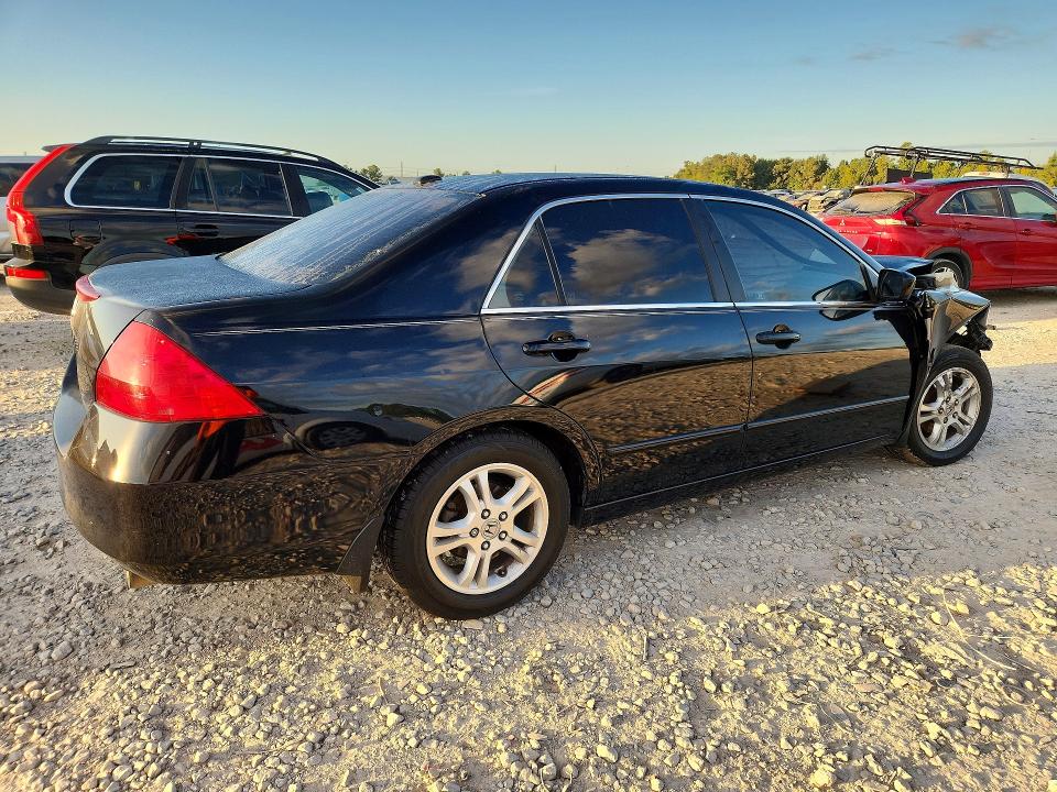 2007 Honda Accord მანქანა იყიდება აუქციონზე, vin: 1HGCM56827A158440, აუქციონის ნომერი: 68542856