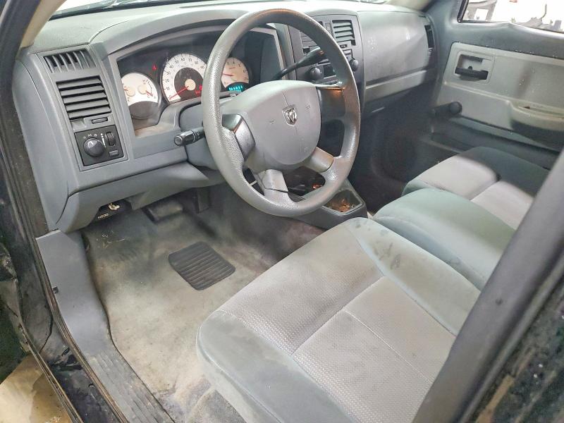 70163036 :رقم المزاد ، 1D7HE22K85S271310 vin ، 2005 Dodge Dakota مزاد بيع