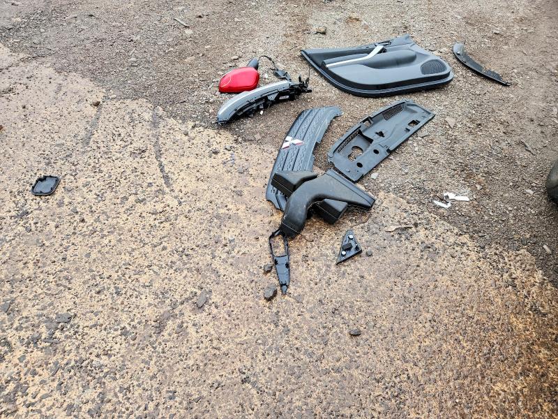 2025 Mitsubishi Eclipse Cross მანქანა იყიდება აუქციონზე, vin: JA4ATUAA6SZ007862, აუქციონის ნომერი: 67093256