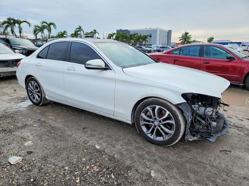 Продажа на аукционе авто 2017 Mercedes-benz C, vin: 55SWF4JB4HU206112, номер лота: 71373006