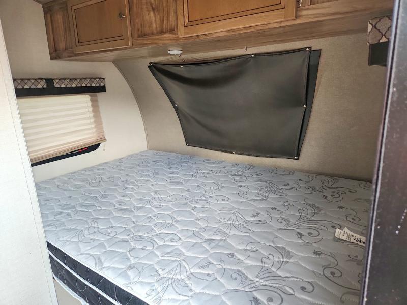 68342776 :رقم المزاد ، 4X4TPAT1XLN110672 vin ، 2020 Forest River Palomino مزاد بيع