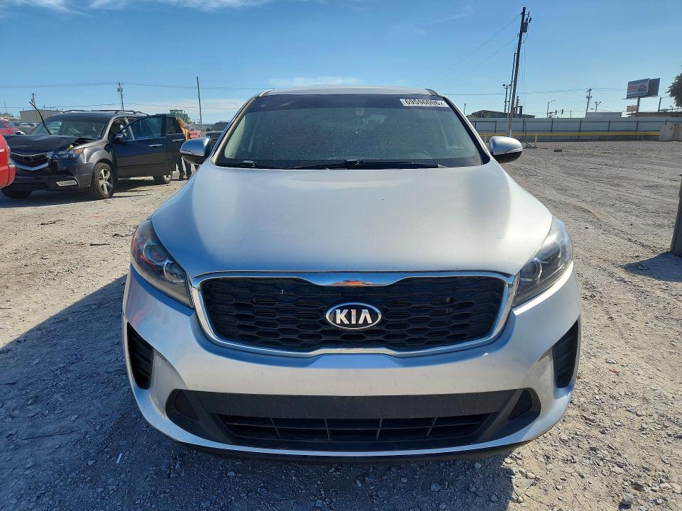 2019 Kia Sorento მანქანა იყიდება აუქციონზე, vin: 5XYPG4A38KG554264, აუქციონის ნომერი: 69596006