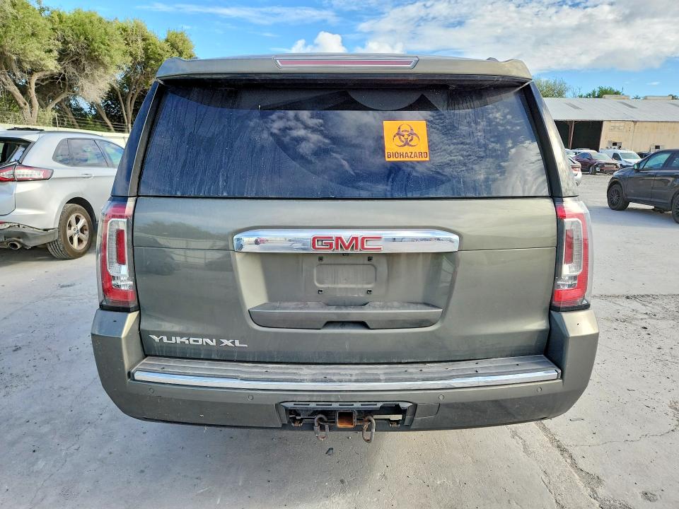 Продаж на аукціоні авто 2018 Gmc Yukon Xl, vin: 1GKS2HKJ9JR121134, номер лоту: 68414726