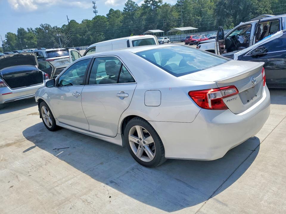 68859376 :رقم المزاد ، 4T1BF1FK9CU137601 vin ، 2012 Toyota Camry مزاد بيع