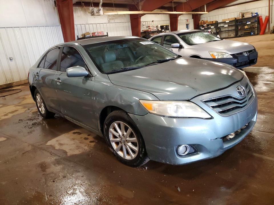 2011 Toyota Camry მანქანა იყიდება აუქციონზე, vin: 4T1BK3EK4BU610005, აუქციონის ნომერი: 67214236