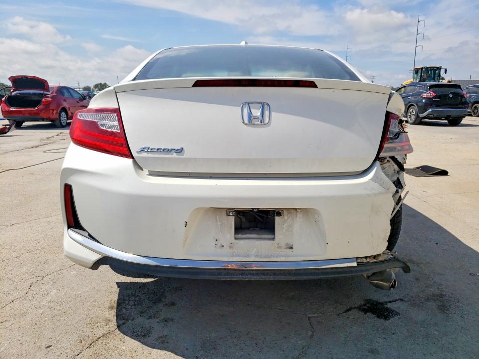 Продажа на аукционе авто 2017 Honda Accord, vin: 1HGCT1B8XHA006361, номер лота: 70441056