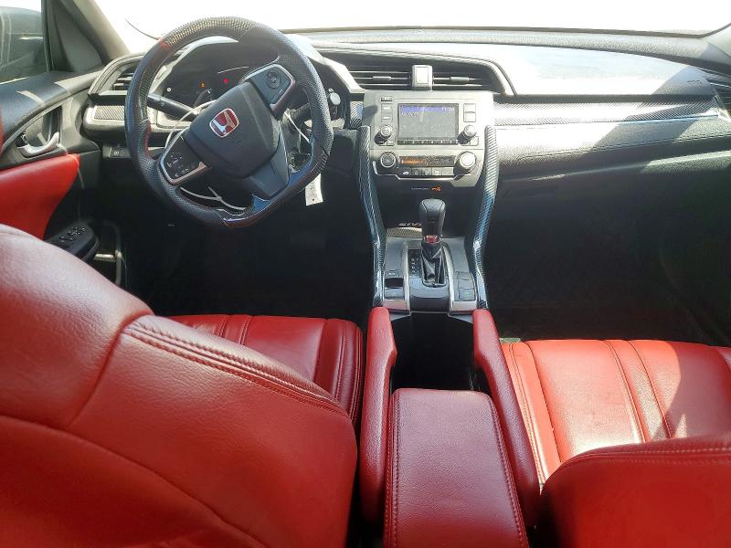 68184586 :رقم المزاد ، 2HGFC2F57JH563688 vin ، 2018 Honda Civic مزاد بيع