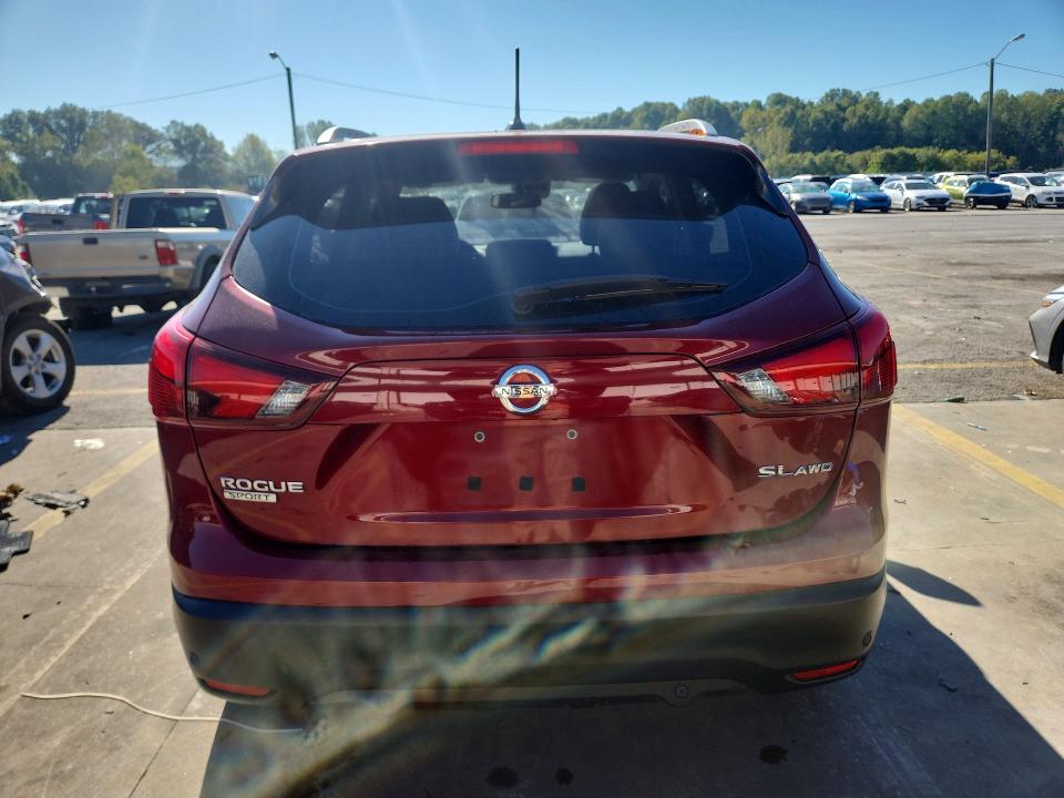 70483846 :رقم المزاد ، JN1BJ1CR1KW313373 vin ، 2019 Nissan Rogue Sport مزاد بيع