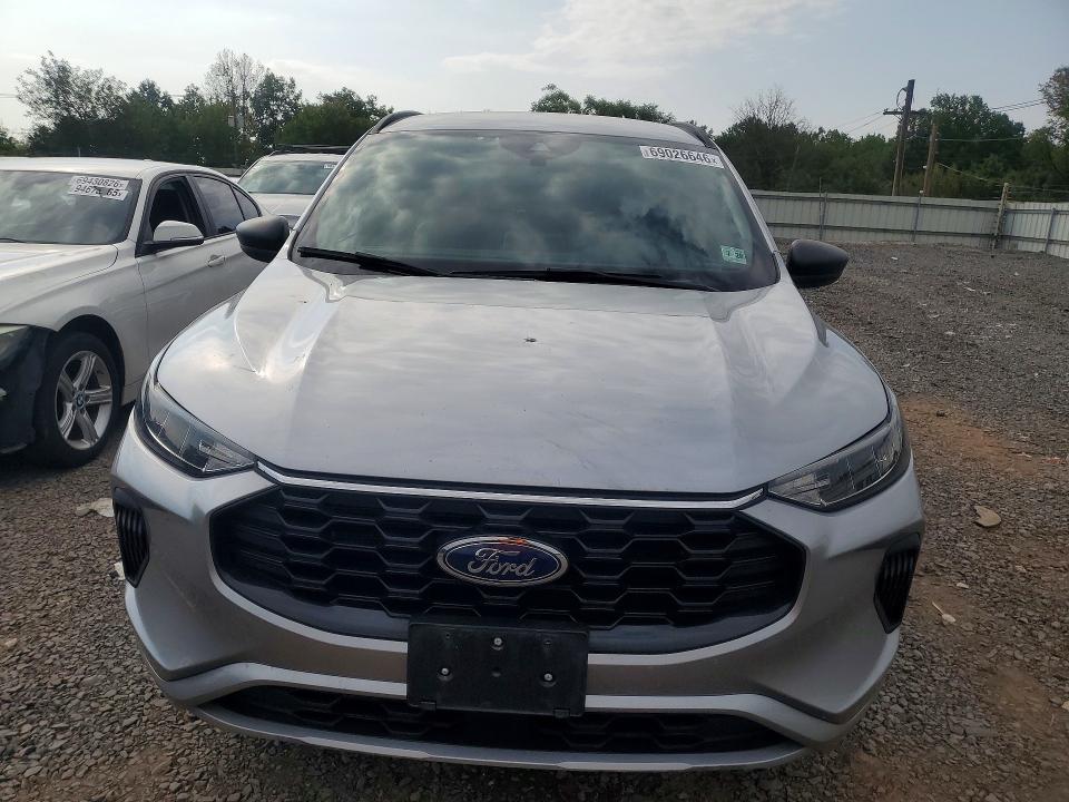 Продажа на аукционе авто 2023 Ford Escape, vin: 1FMCU9MN8PUA00967, номер лота: 69026646