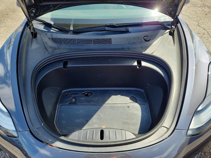 68883876 :رقم المزاد ، 5YJ3E1EA8LF705107 vin ، 2020 Tesla Model 3 مزاد بيع