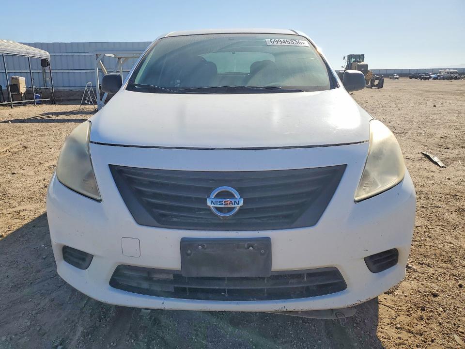 69945336 :رقم المزاد ، 3N1CN7AP8EL855299 vin ، 2014 Nissan Versa مزاد بيع