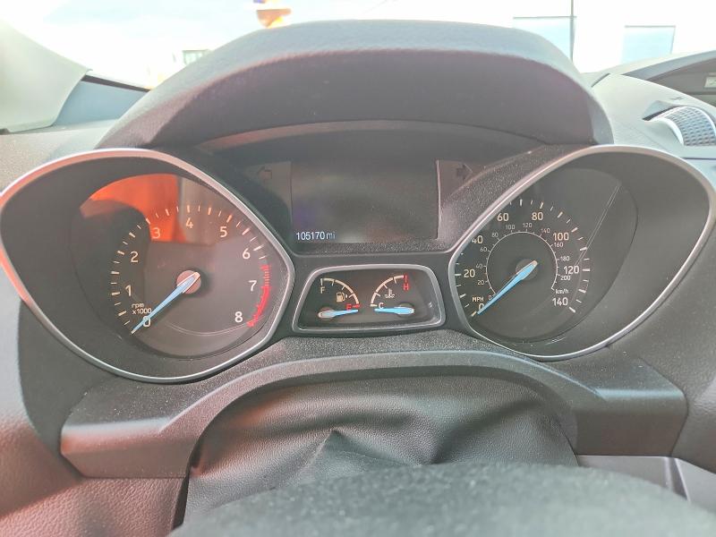 2017 Ford Escape მანქანა იყიდება აუქციონზე, vin: 1FMCU0GD6HUC24240, აუქციონის ნომერი: 67834846