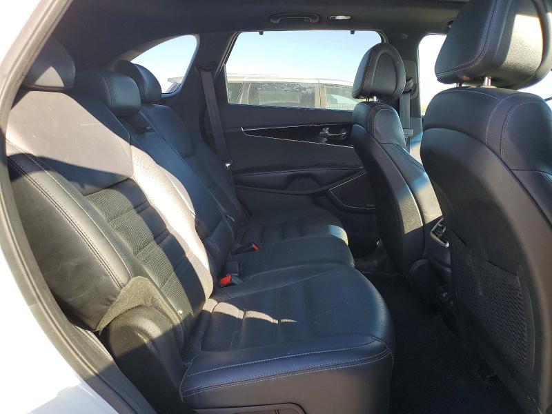 2016 Kia Sorento მანქანა იყიდება აუქციონზე, vin: 5XYPKDA17GG143443, აუქციონის ნომერი: 70347896