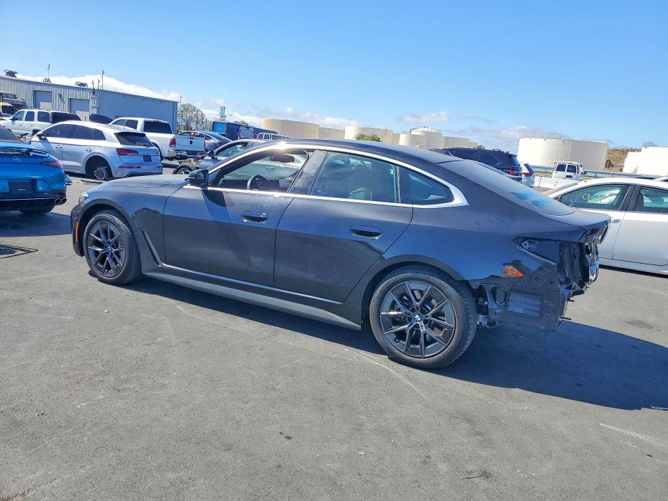 68422976 :رقم المزاد ، WBY23HD01SFU44074 vin ، 2025 Bmw I4 مزاد بيع