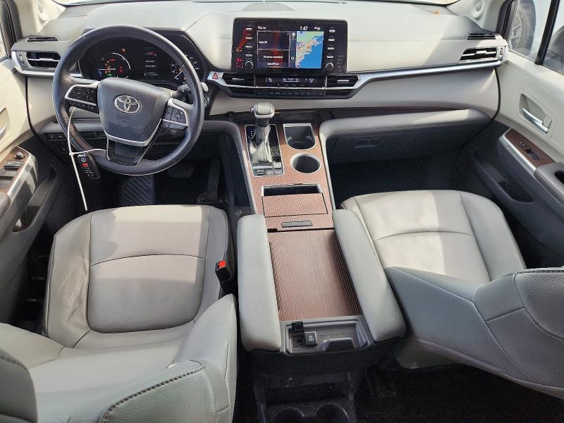 69178596 :رقم المزاد ، 5TDJSKFC7NS048529 vin ، 2022 Toyota Sienna مزاد بيع
