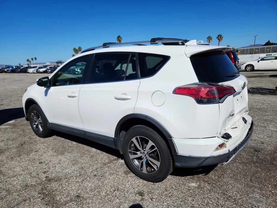 Продаж на аукціоні авто 2016 Toyota Rav4, vin: JTMWFREV4GJ083020, номер лоту: 70750496